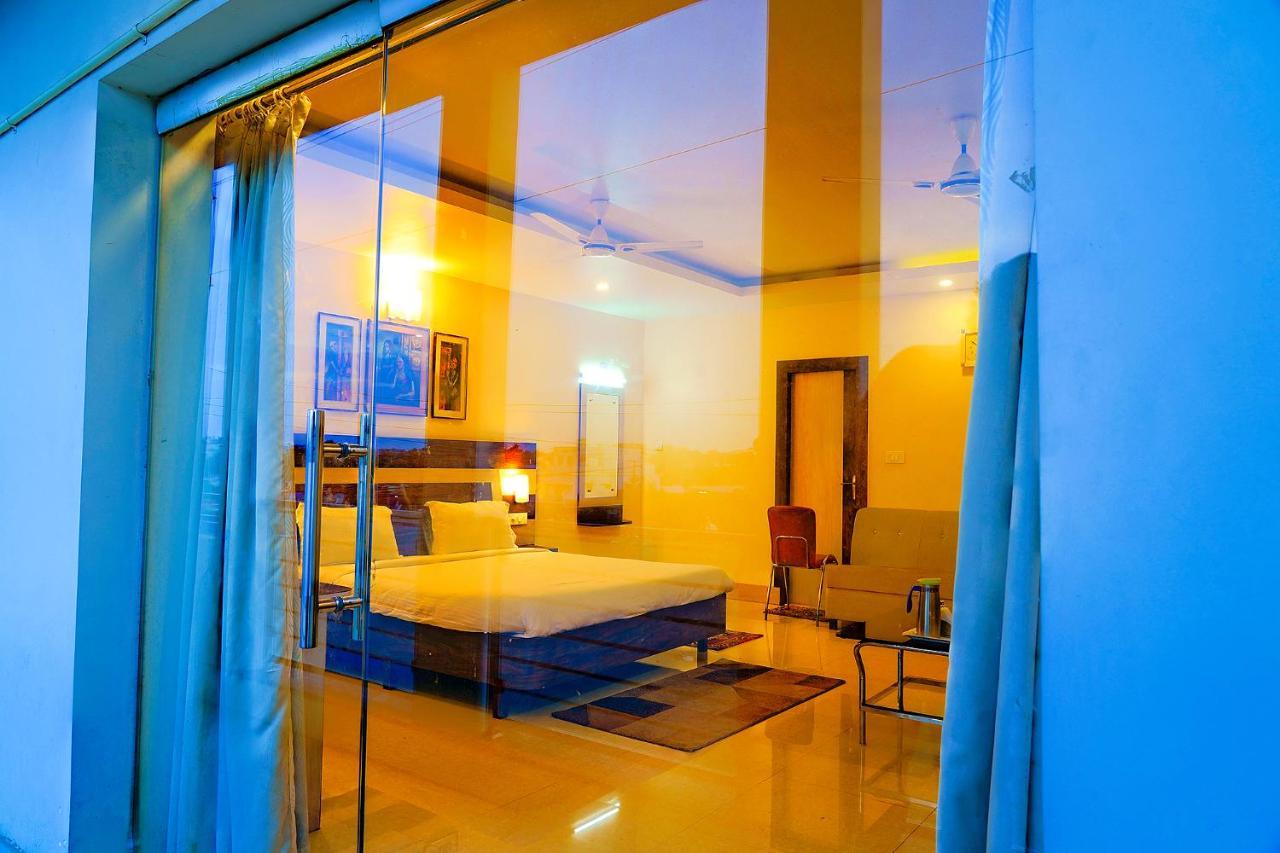 Fabhotel Kanchan Plaza Bhubaneswar Exteriör bild
